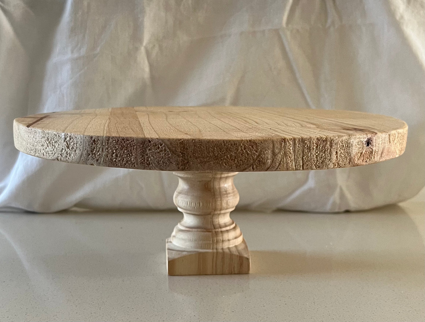 Round Wooden Riser (33cm diameter)